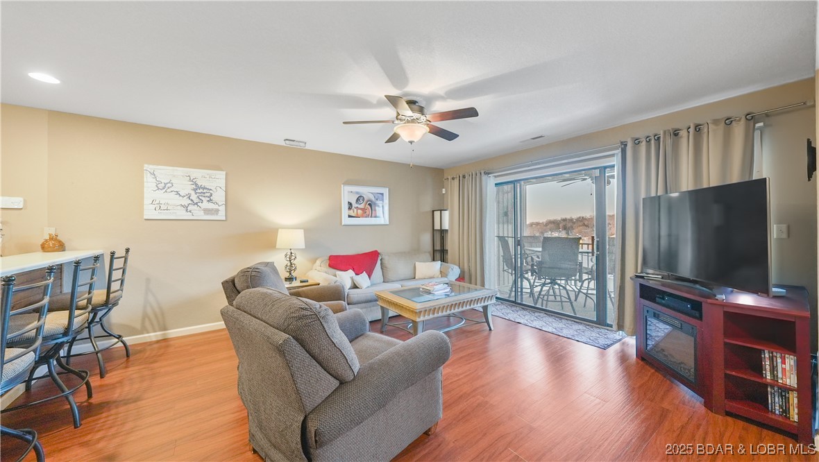 Indian Pointe Condominium - Residential