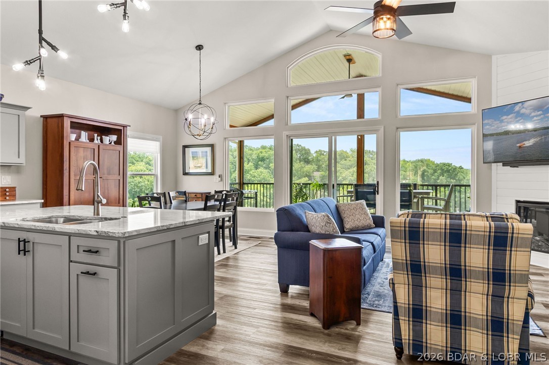 The Villas at Tuscany - Residential