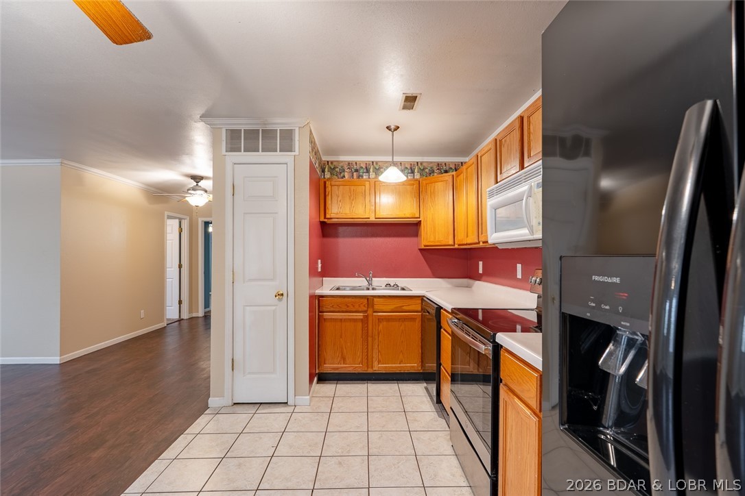 Cambridge Lake Estates - Residential