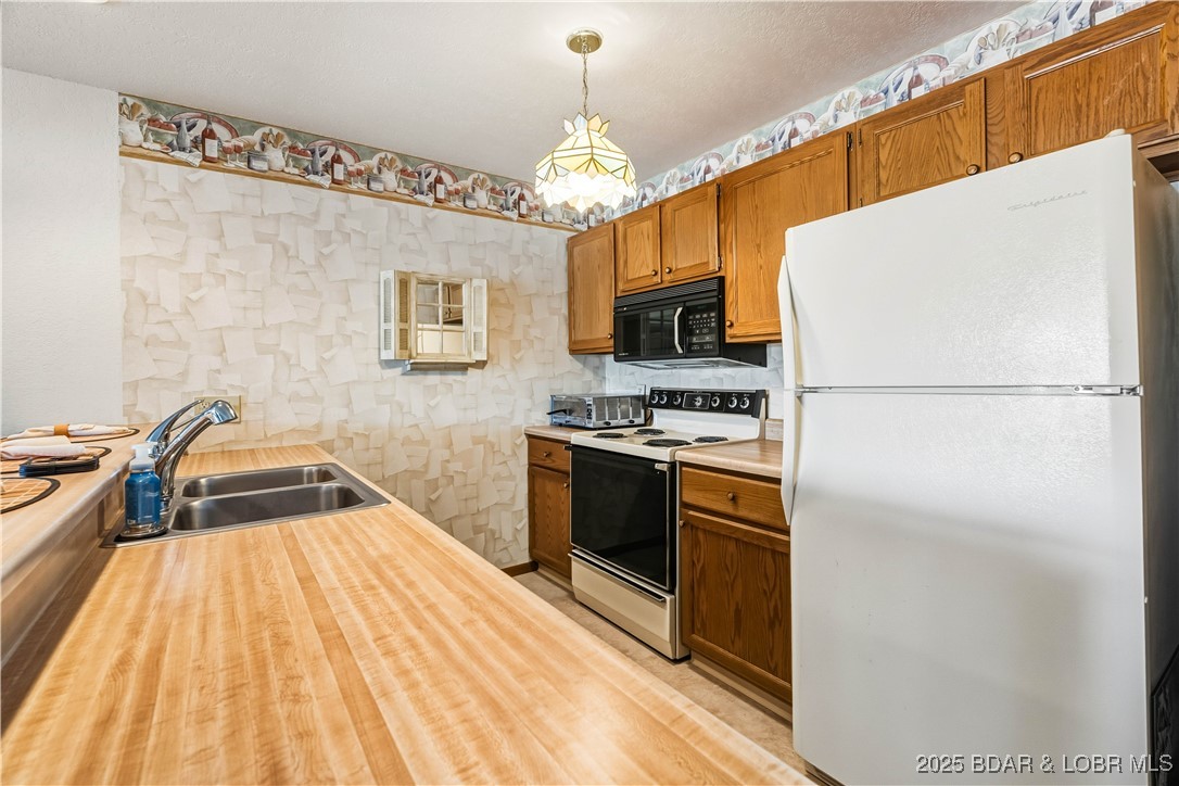 Bay Point Village - Residential