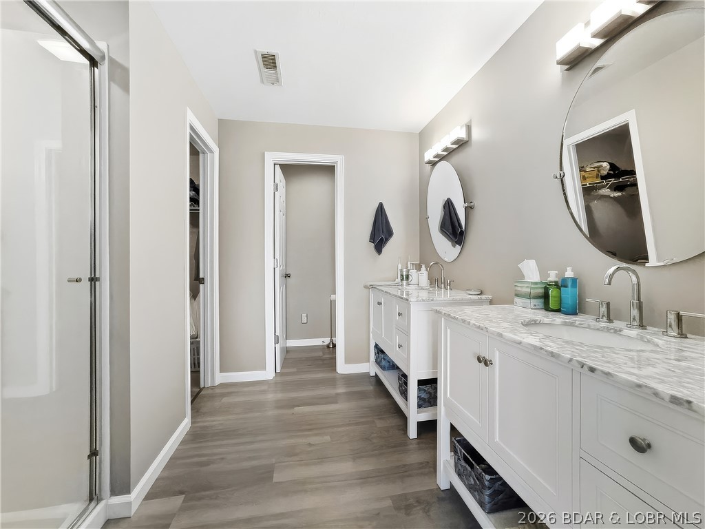 Horizons Condominiums - Residential