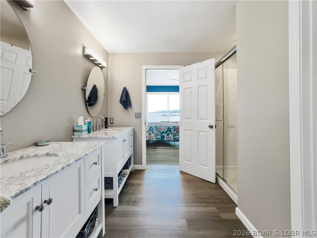 Horizons Condominiums - Residential