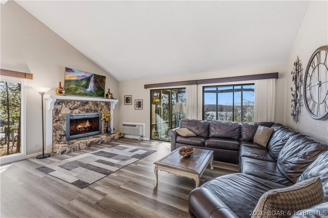 Tan-Tar-A Estates - Residential