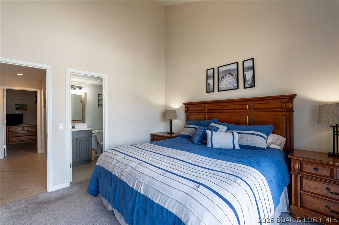 Pelican Bay Condominium - Residential