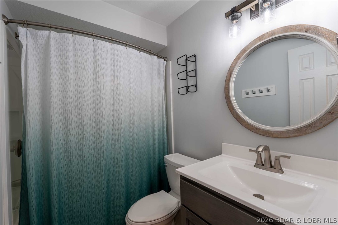 Pelican Bay Condominium - Residential