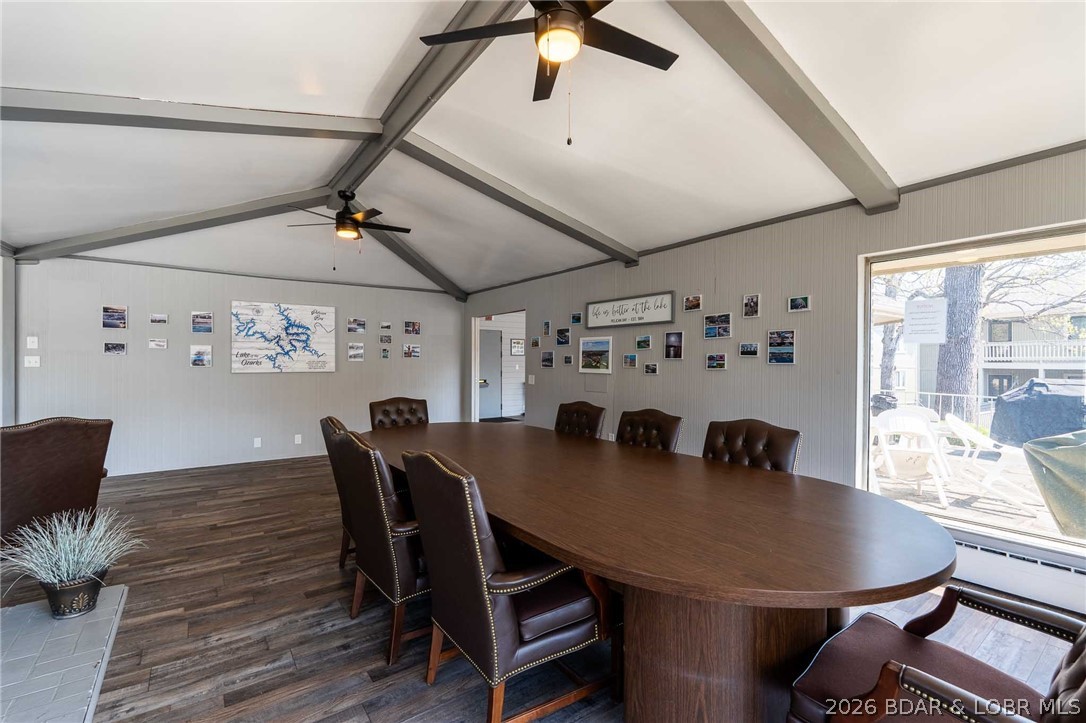 Pelican Bay Condominium - Residential