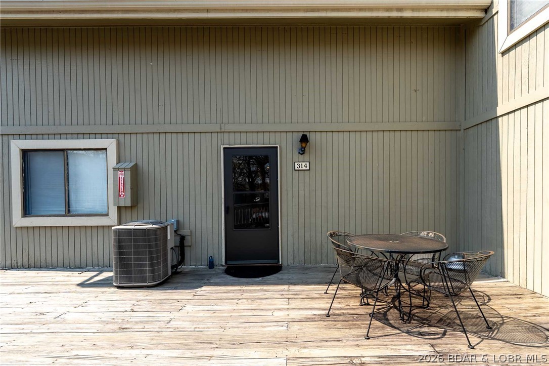 Pelican Bay Condominium - Residential