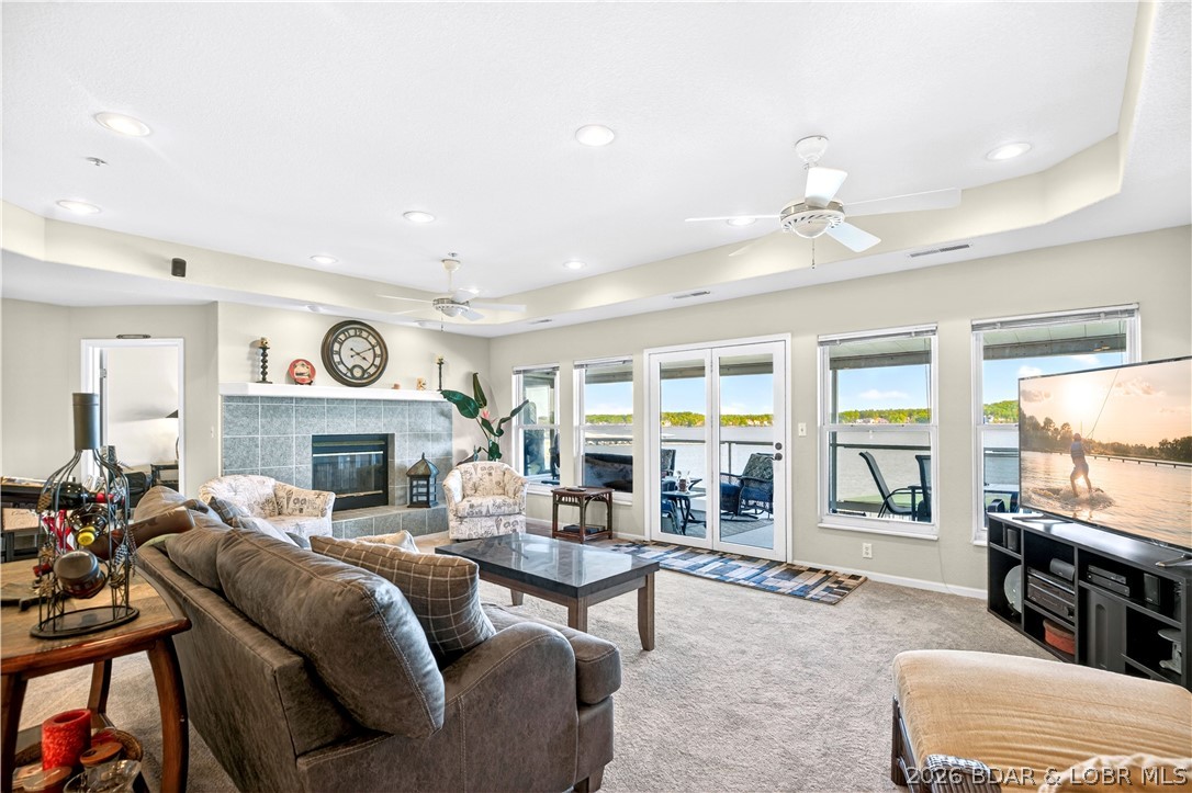 Emerald Bay Condominium - Residential