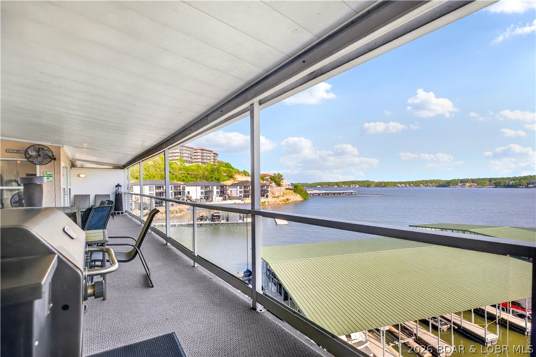 Emerald Bay Condominium - Residential