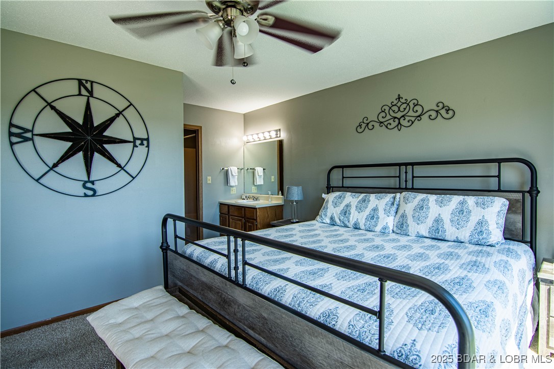 Lake Ozark, Missouri 65049, United States, 2 Bedrooms Bedrooms, ,2 BathroomsBathrooms,Residential,Active,173666