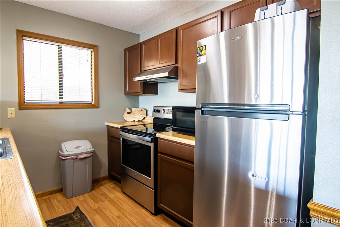 Lake Ozark, Missouri 65049, United States, 2 Bedrooms Bedrooms, ,2 BathroomsBathrooms,Residential,Active,173666