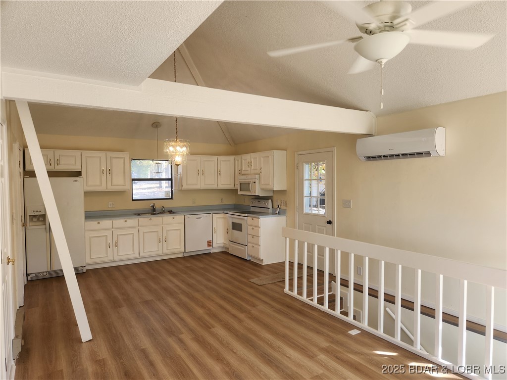 Paradise Point West - Residential