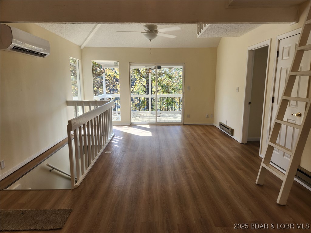 Paradise Point West - Residential