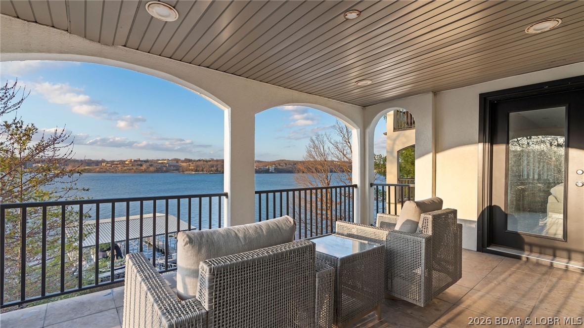 Grand Point - Residential