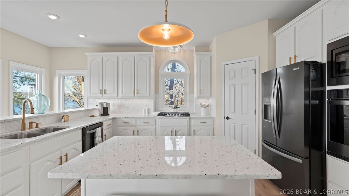 Grand Point - Residential