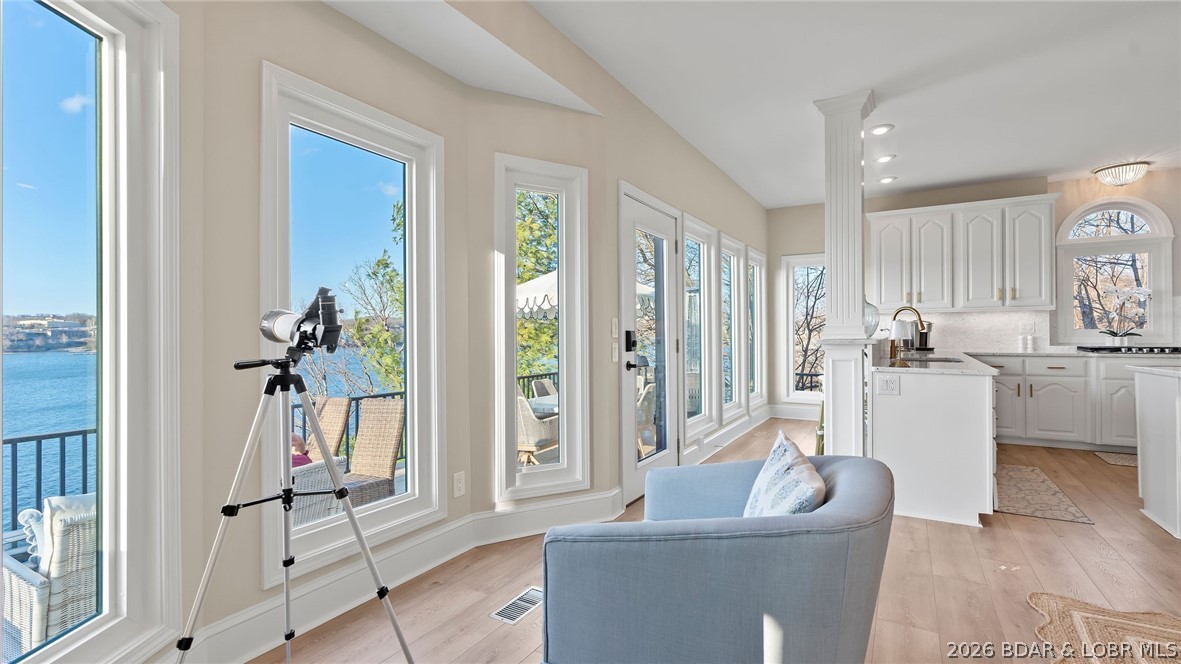 Grand Point - Residential