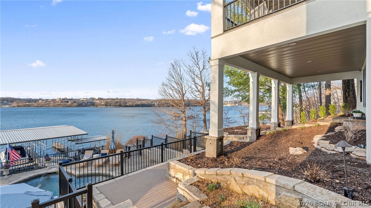 Grand Point - Residential