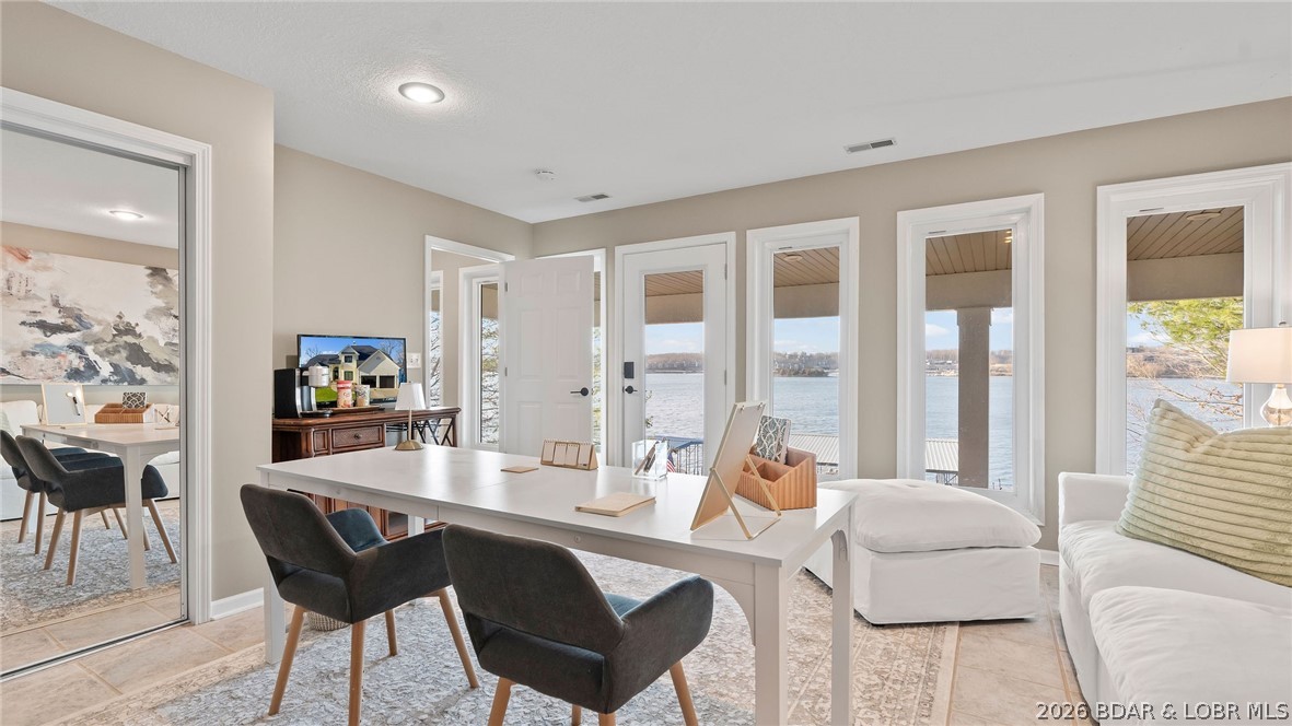 Grand Point - Residential