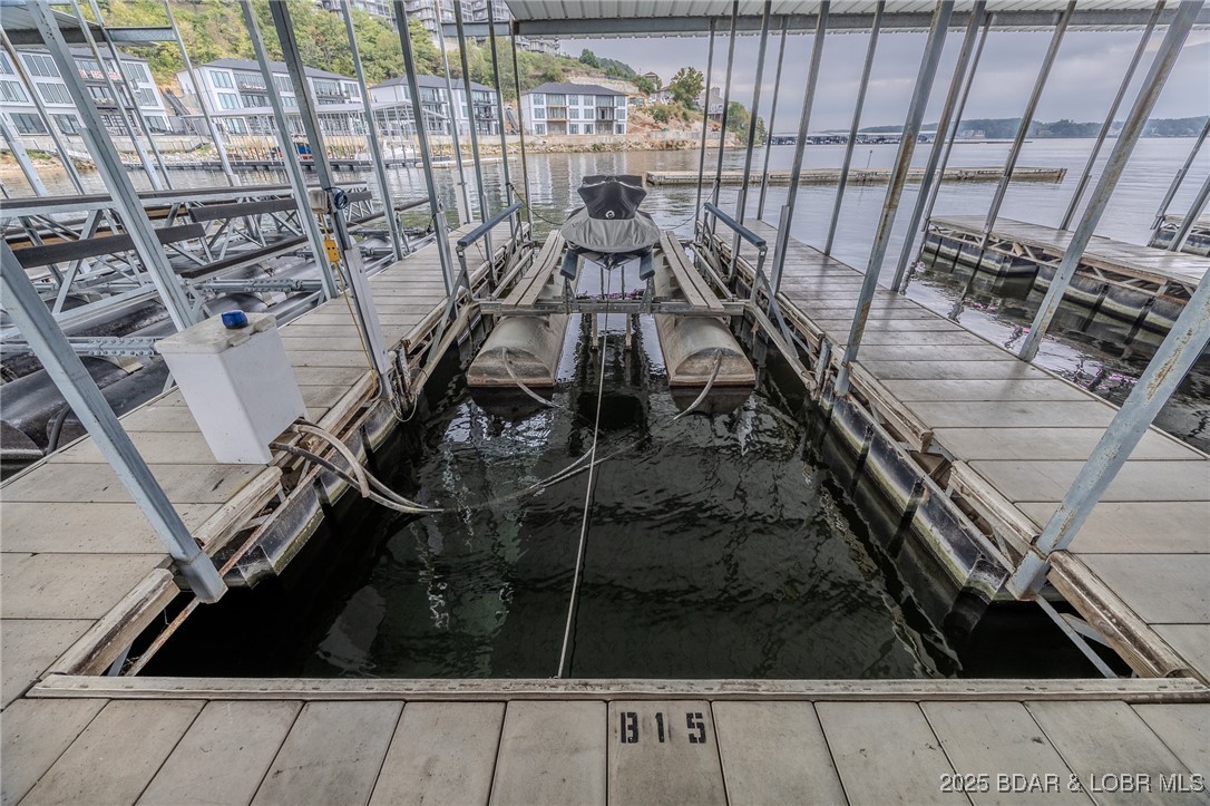 Emerald Bay Condominium - Residential