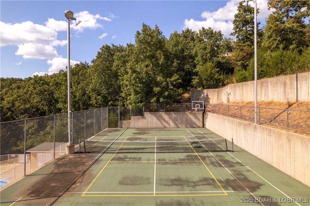 Emerald Bay Condominium - Residential