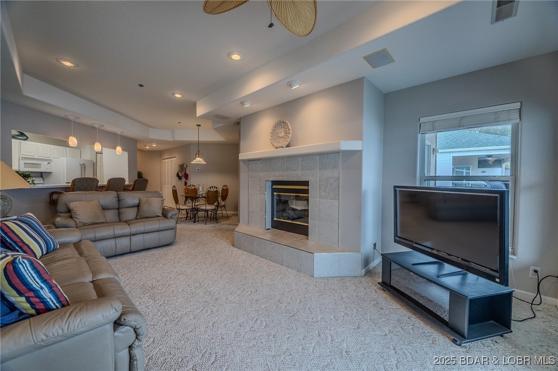 Emerald Bay Condominium - Residential