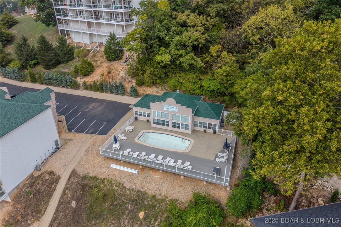 Emerald Bay Condominium - Residential