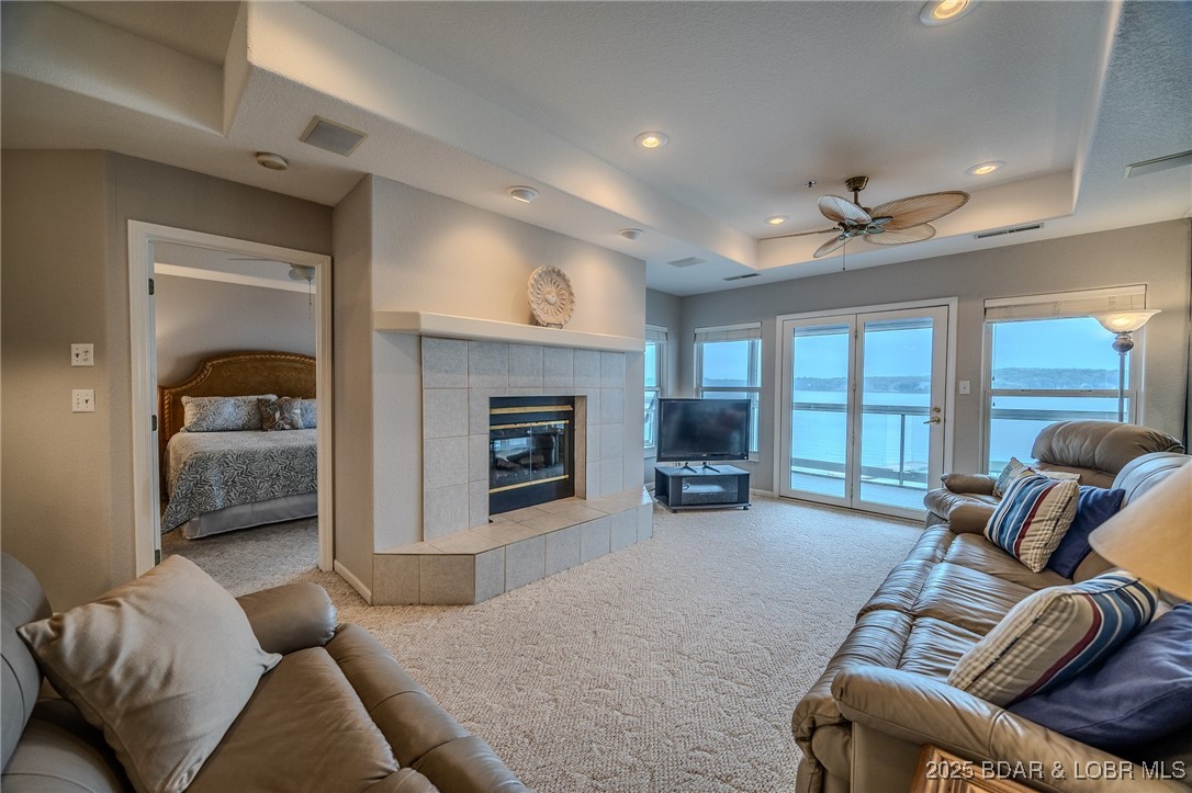 Emerald Bay Condominium - Residential