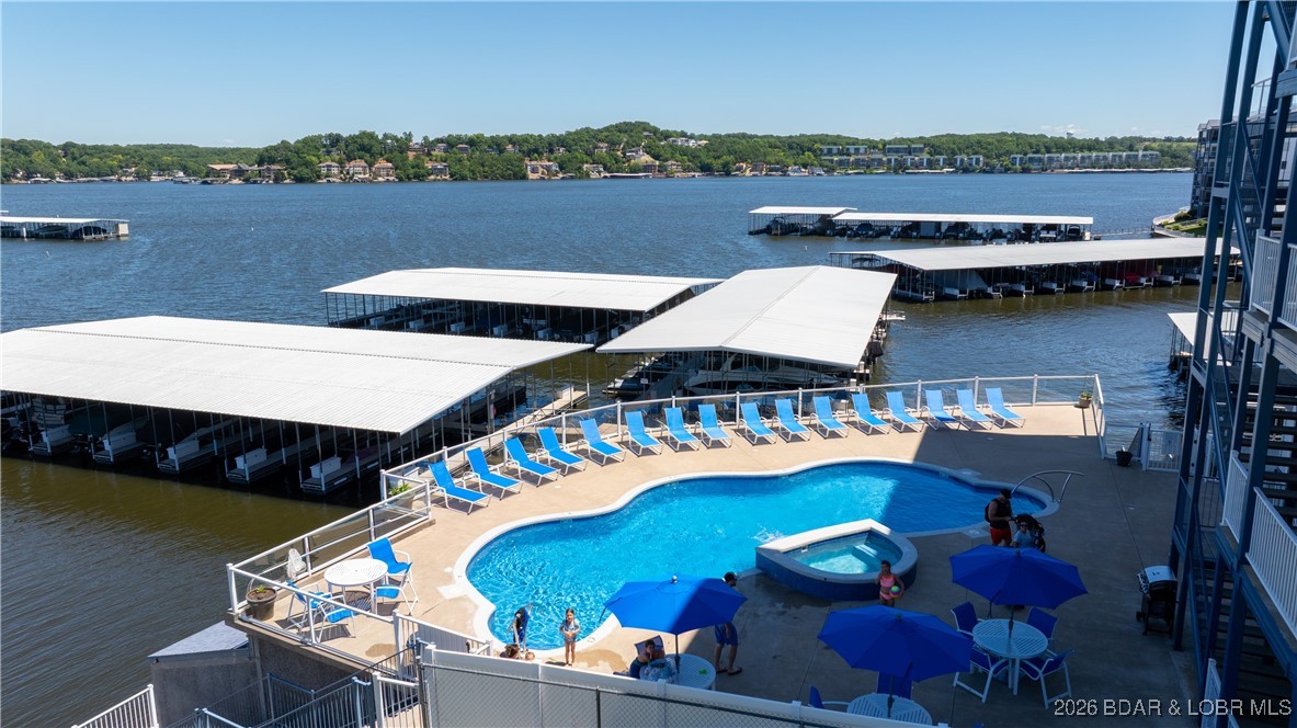 Monarch Cove Condominium - Residential