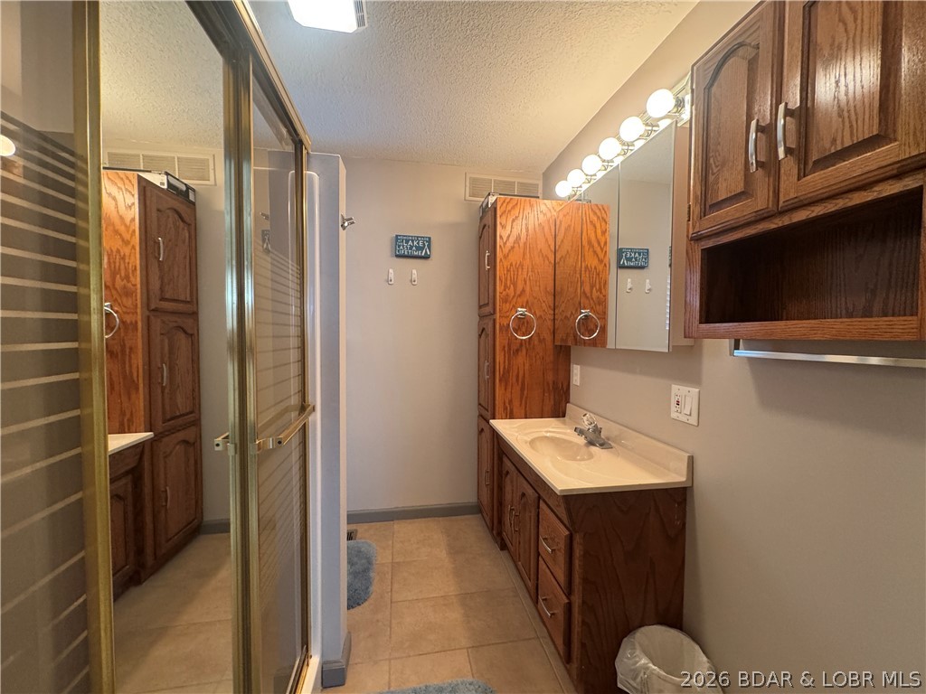 Easter Hollow - Residential