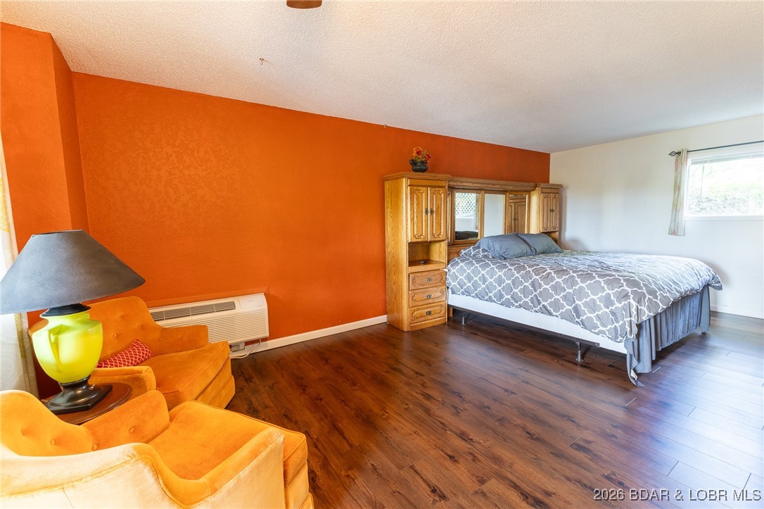 Tan-Tar-A Estates - Residential