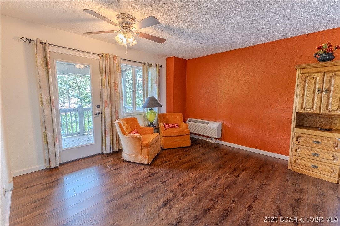 Tan-Tar-A Estates - Residential