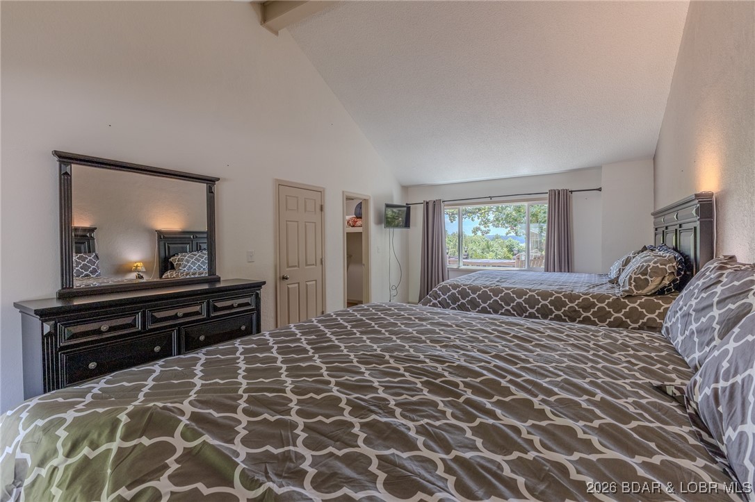 Tan-Tar-A Estates - Residential