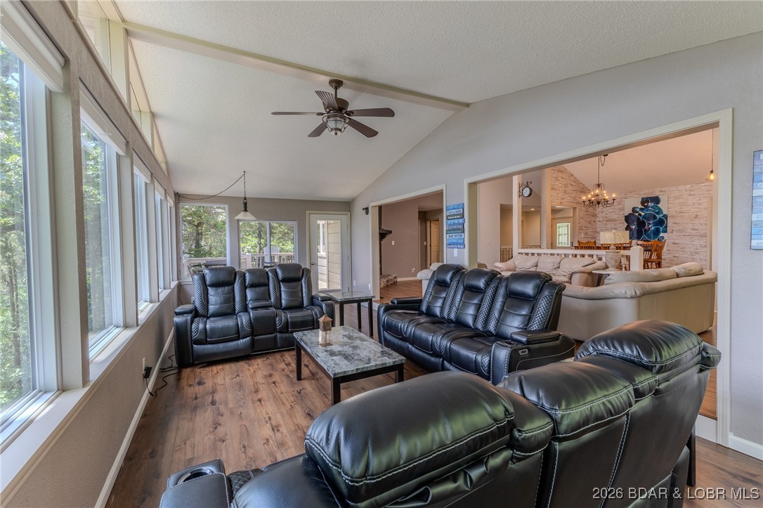 Tan-Tar-A Estates - Residential