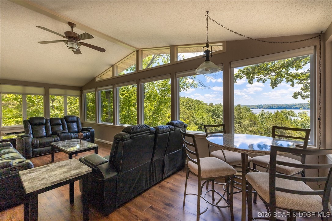 Tan-Tar-A Estates - Residential