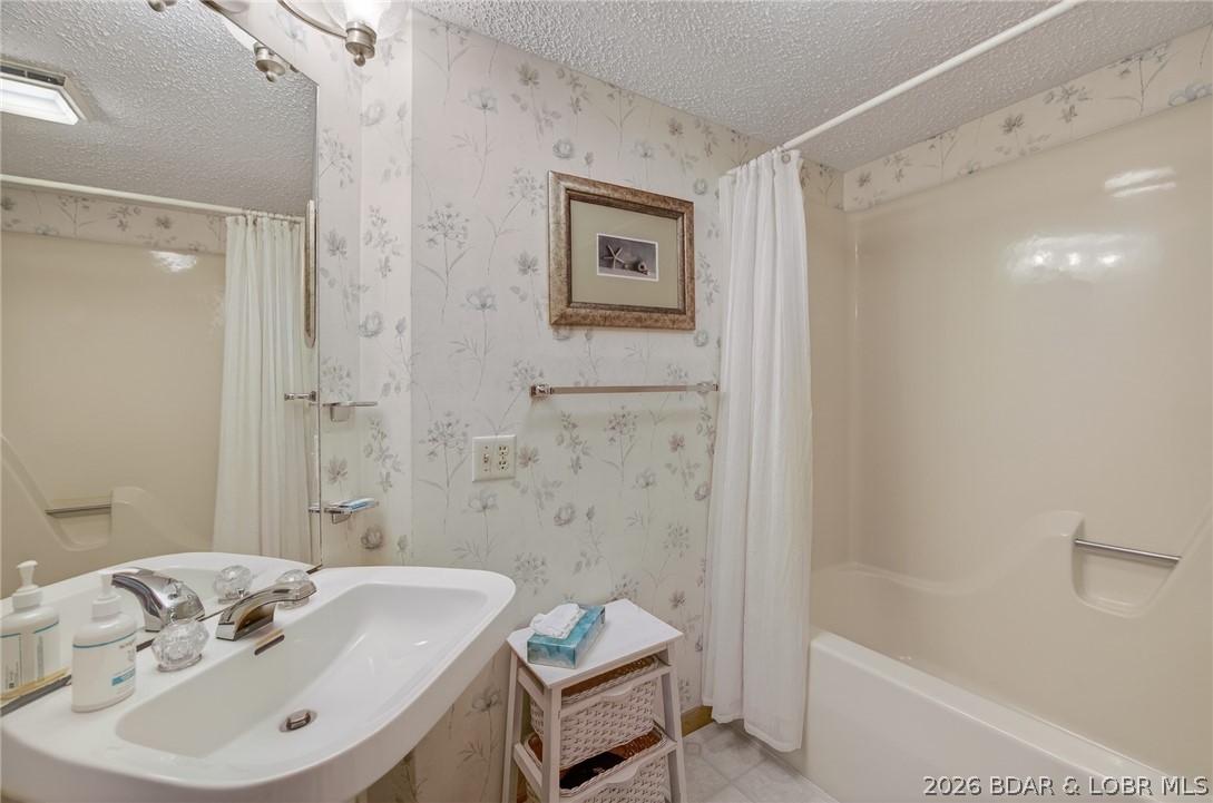 Summerset Villas Condominium - Residential