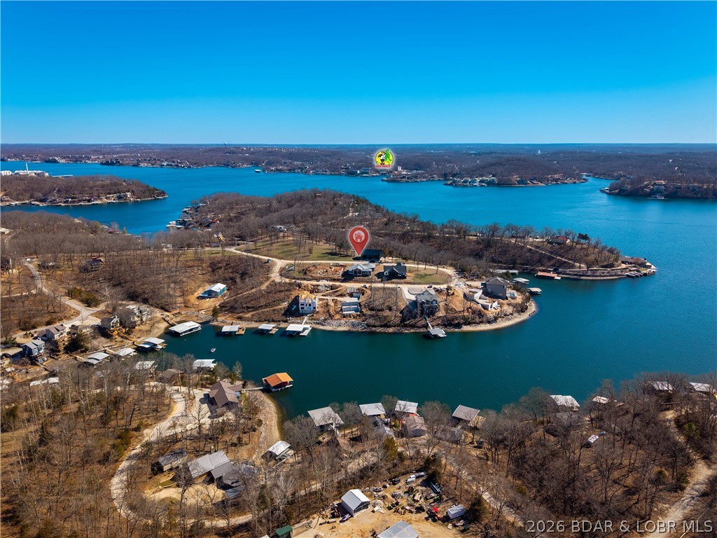 Los Breezes - Residential