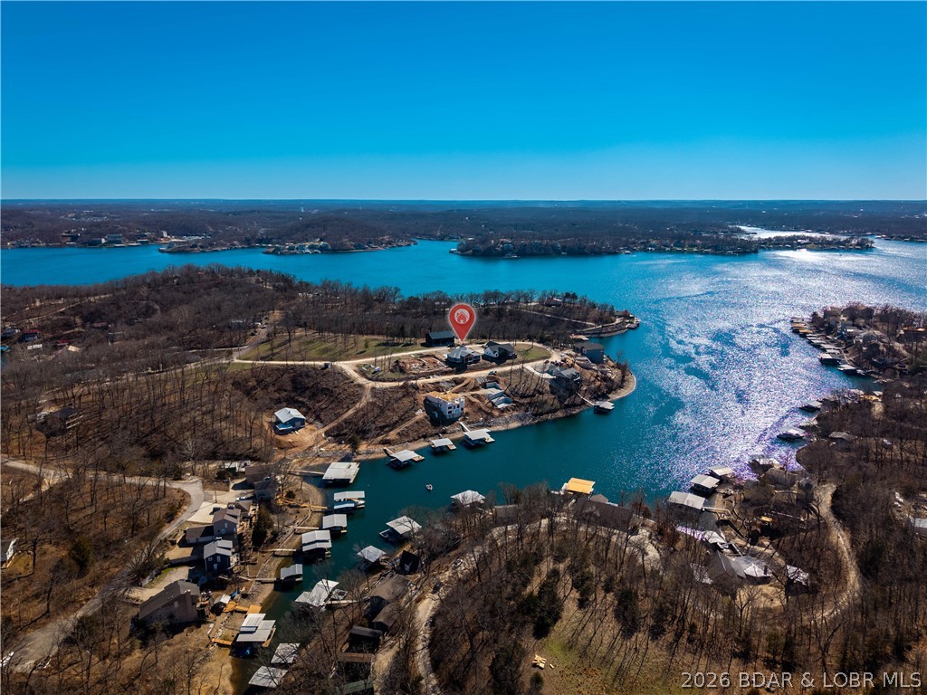 Los Breezes - Residential