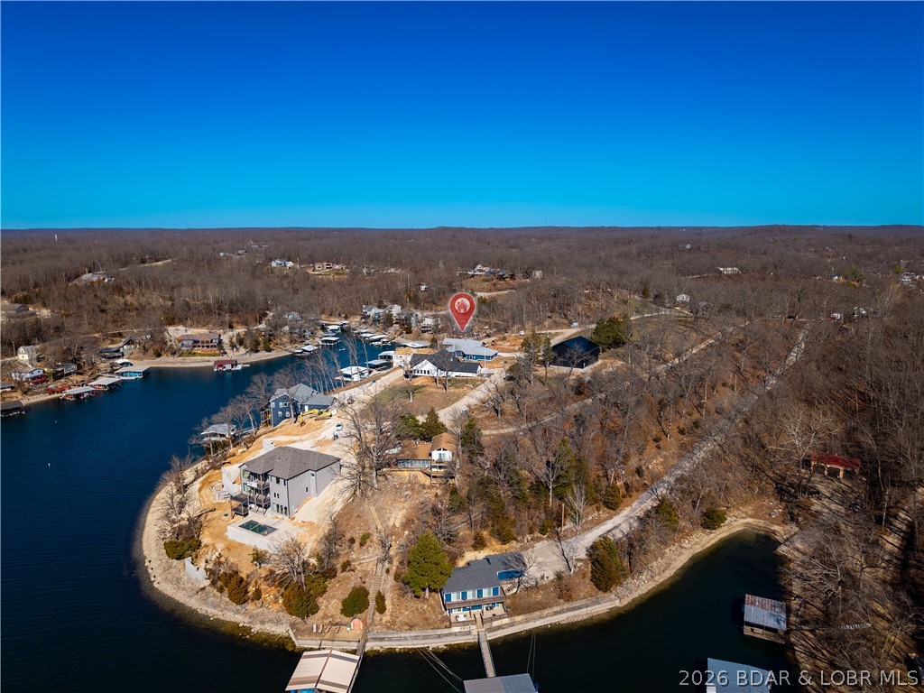 Los Breezes - Residential