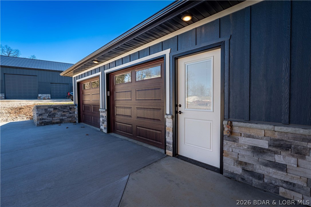 Los Breezes - Residential