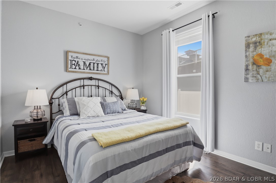 Isla Del Sol - Residential