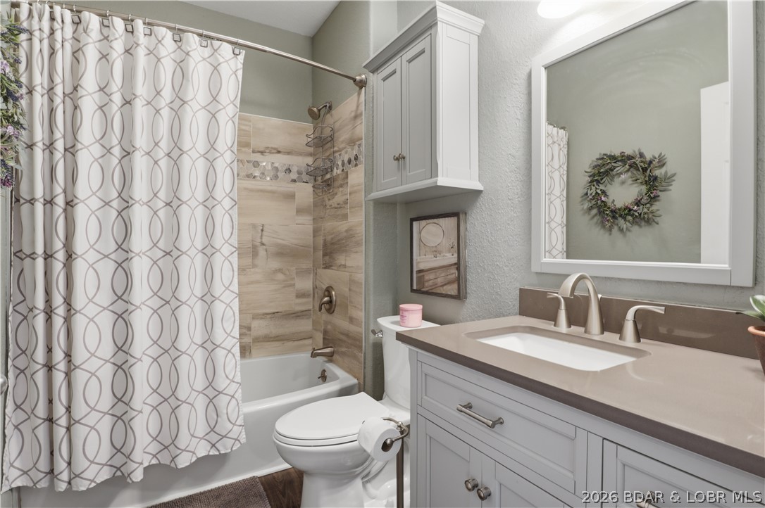 Isla Del Sol - Residential