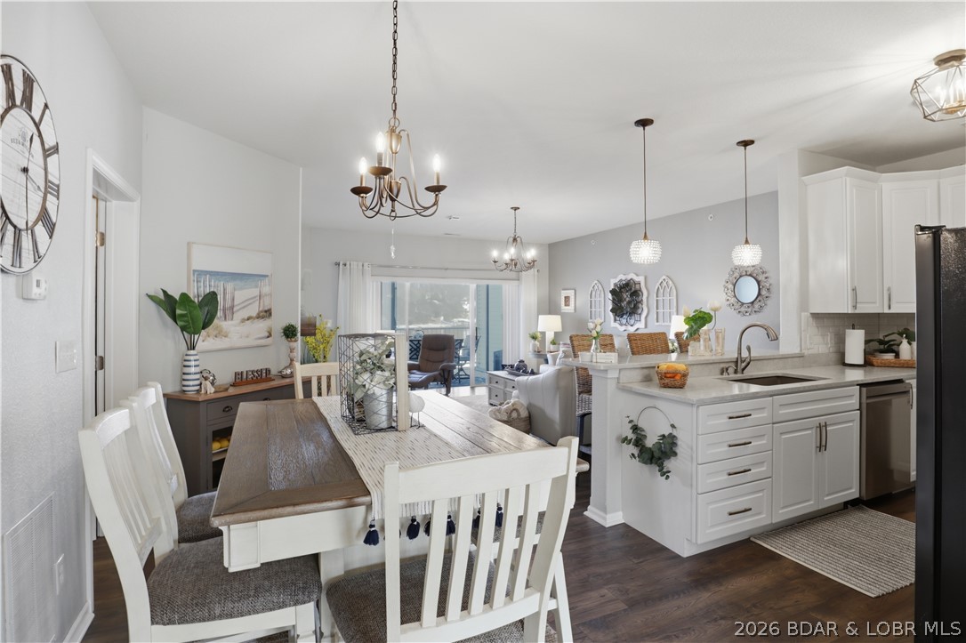 Isla Del Sol - Residential