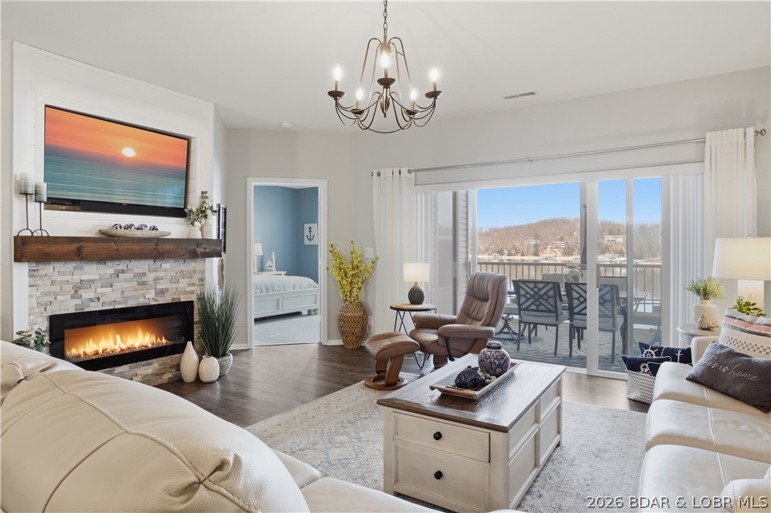 Isla Del Sol - Residential