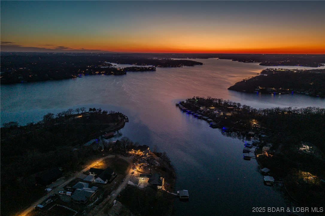 Los Breezes - Residential