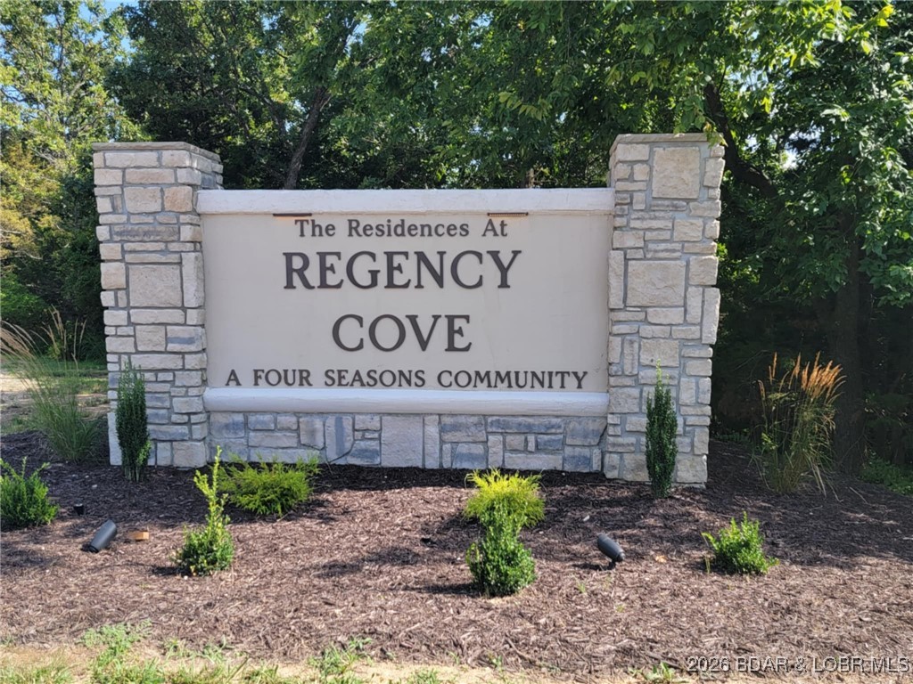 Regency Cove - Land