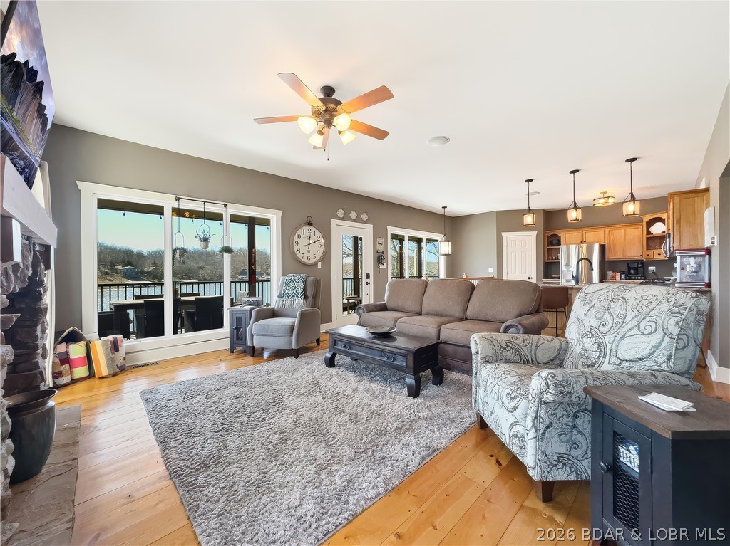 Woodland Hills - Residential