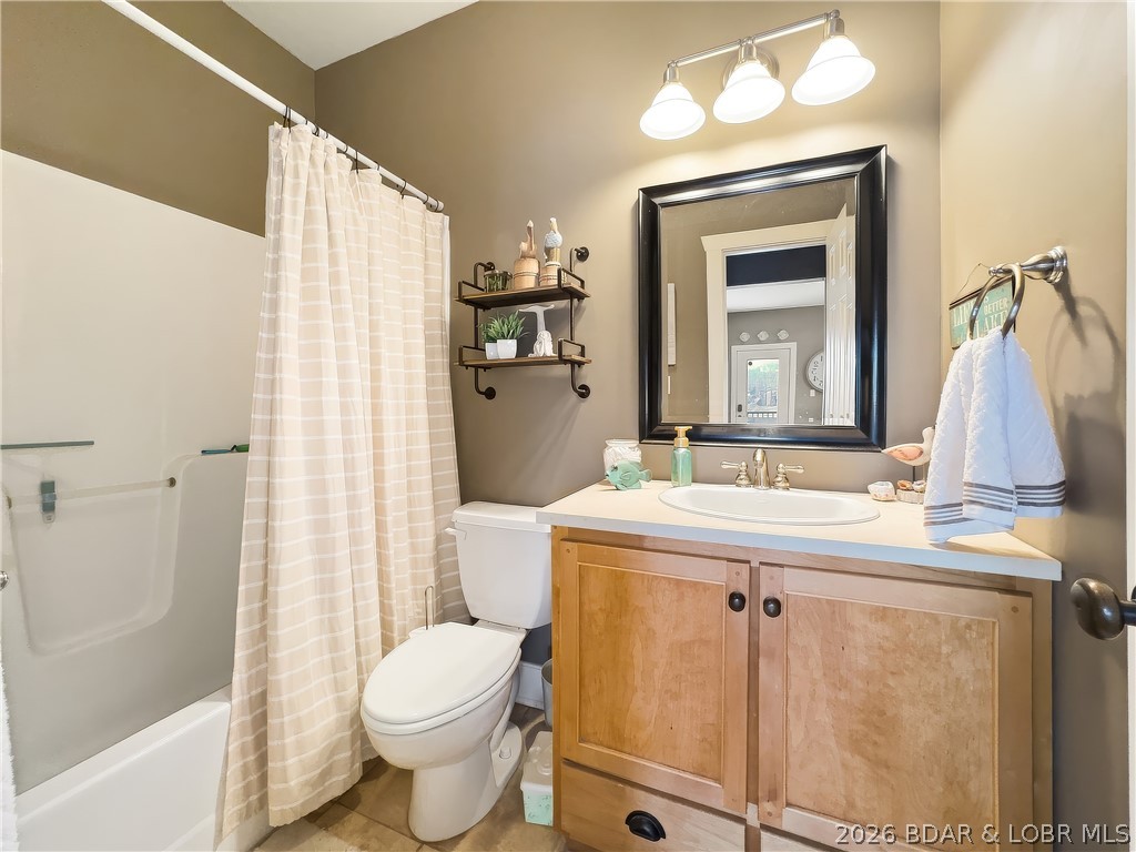 Woodland Hills - Residential