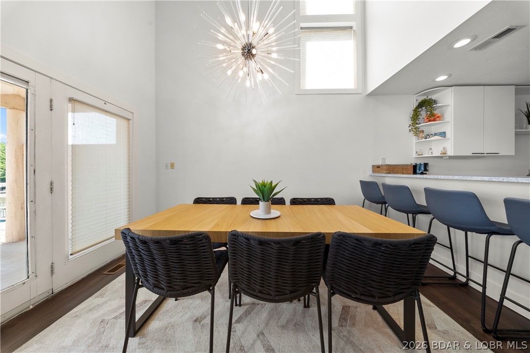 Emerald Bay Condominium - Residential