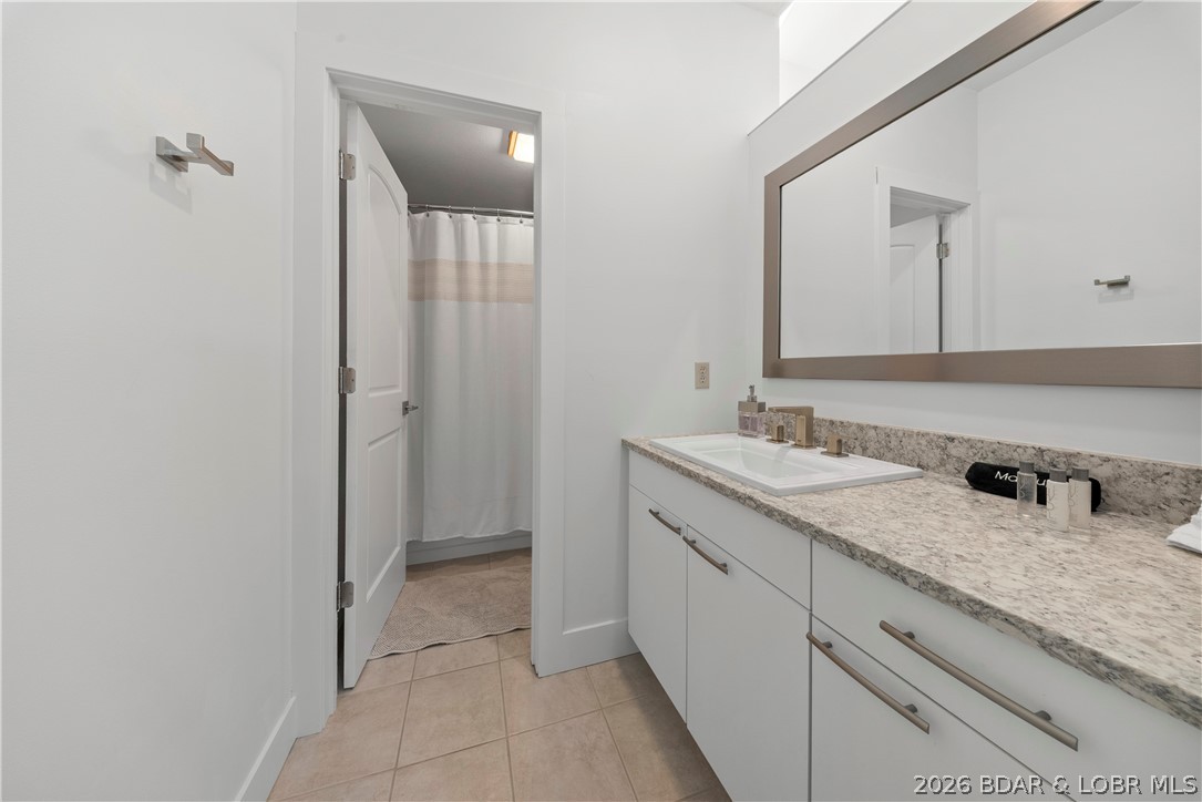 Emerald Bay Condominium - Residential