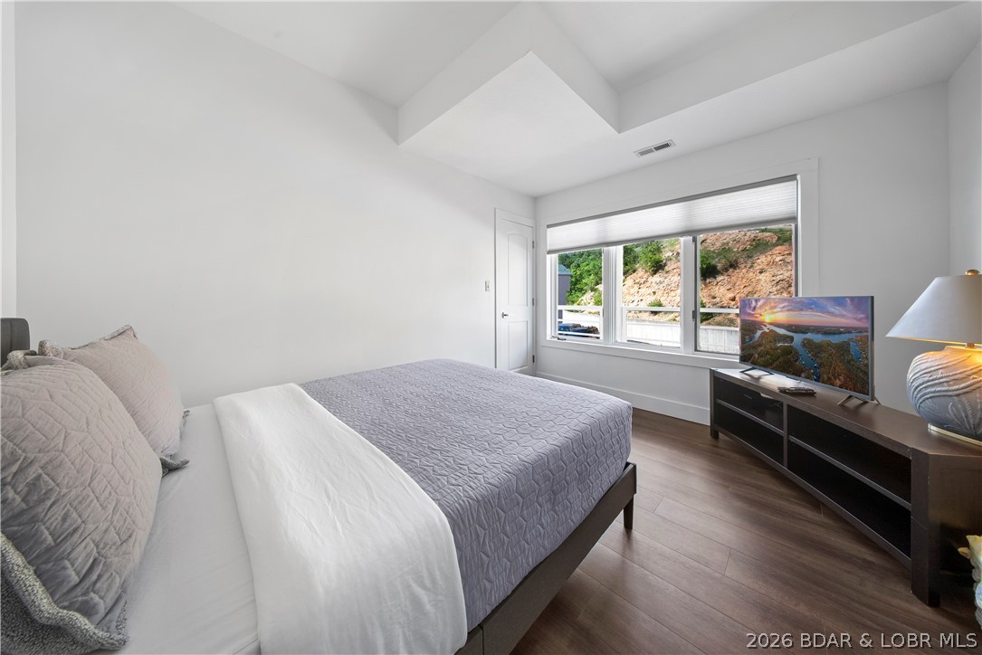 Emerald Bay Condominium - Residential
